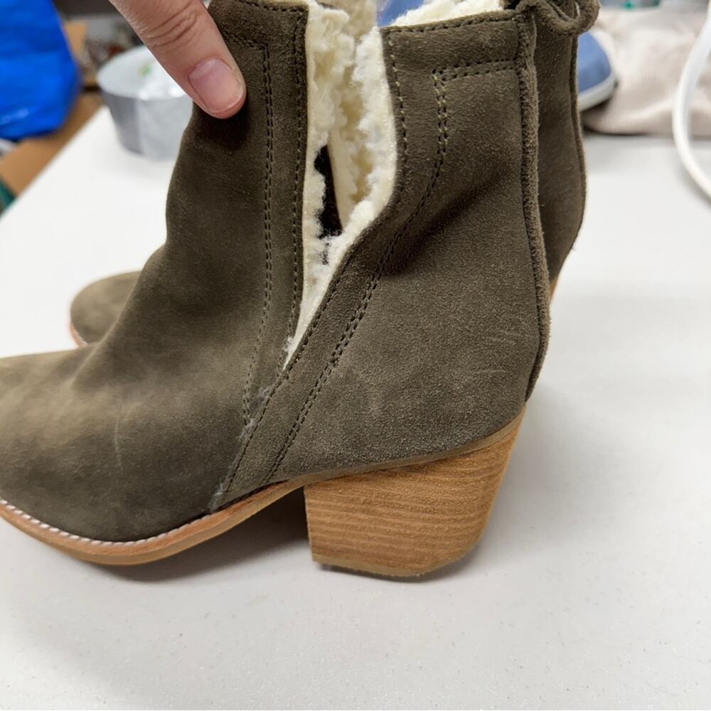 Jeffrey Campbell Green Suede Leather Ankle Boots Womens 8 Fall Booties Classic - Picture 8 of 10